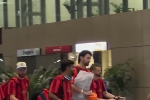 Tim David Spotted Limping Ahead of PBKS vs RCB IPL 2025 Qualifier 1 Clash, Raises Doubts About Playing XI Inclusion