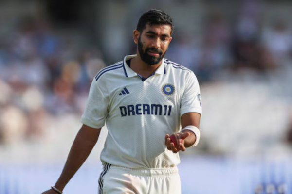 im-really-concerned-former-cricketers-ravi-shastri-dinesh-karthik-question-indias-overdependence-on-jasprit-bumrah during-eng-vs-ind-1st-test