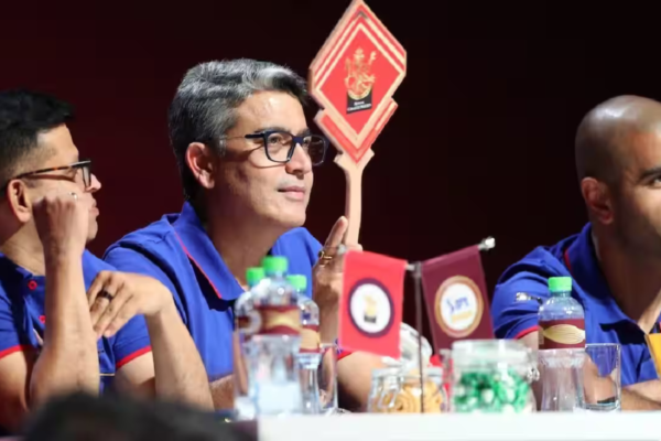 rcb ipl 2026 auction bid umesh yadav