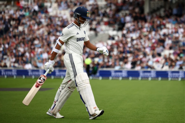 former-india-opener sunil gavaskar-explains-technical-flaws-in-yashasvi-jaiswal-batting-after-forgettable-outing-in-eng-vs-ind-5th-test