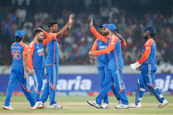 india-spinner-varun-chakravarthy-reveals-how-t20i-skipper-suryakumar-yadav-helped-him-make-international-comeback