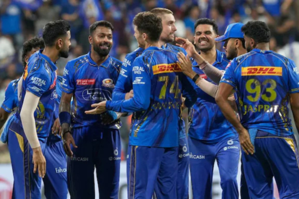mumbai-indians-recruit-mitchell-santner-produces-all-round-performance-in-the-hundred-to-keep-ipl-2026-retention-hopes-alive