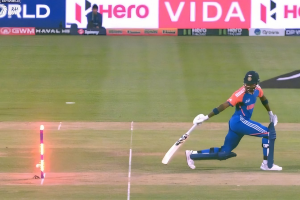 Hardik Pandya run out India Asia Cup 2025