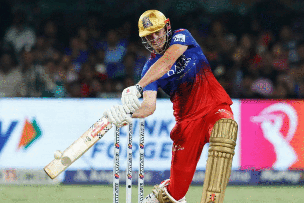 Cameron Green Sold to Kolkata Knight Riders (KKR) for INR 25.20 Cr in IPL 2026 Auction