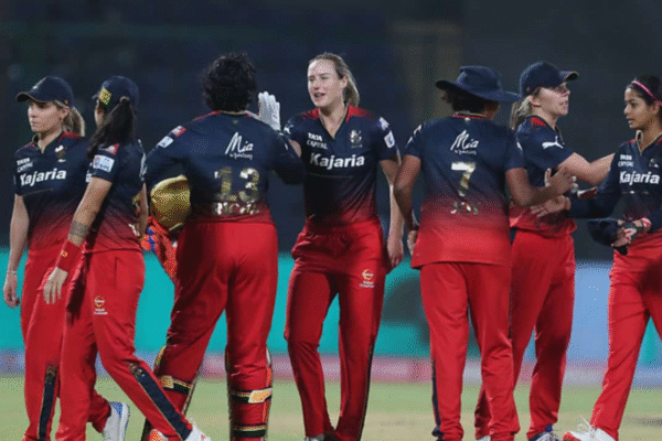 RCB Star Continues Her Fine Batting Form, Smashes 111 in WBBL